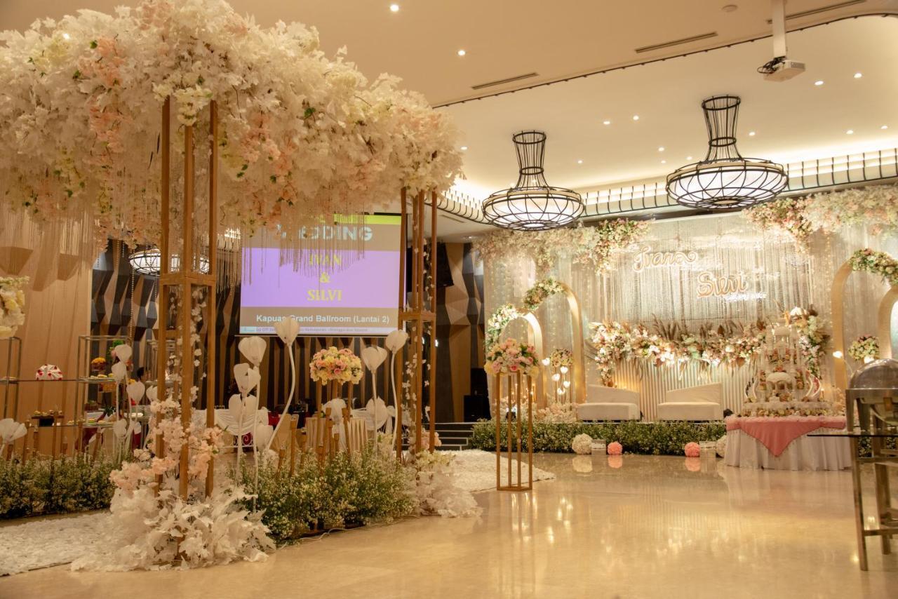 Orchardz Hotel Industri Jakarta Kemayoran Exterior photo