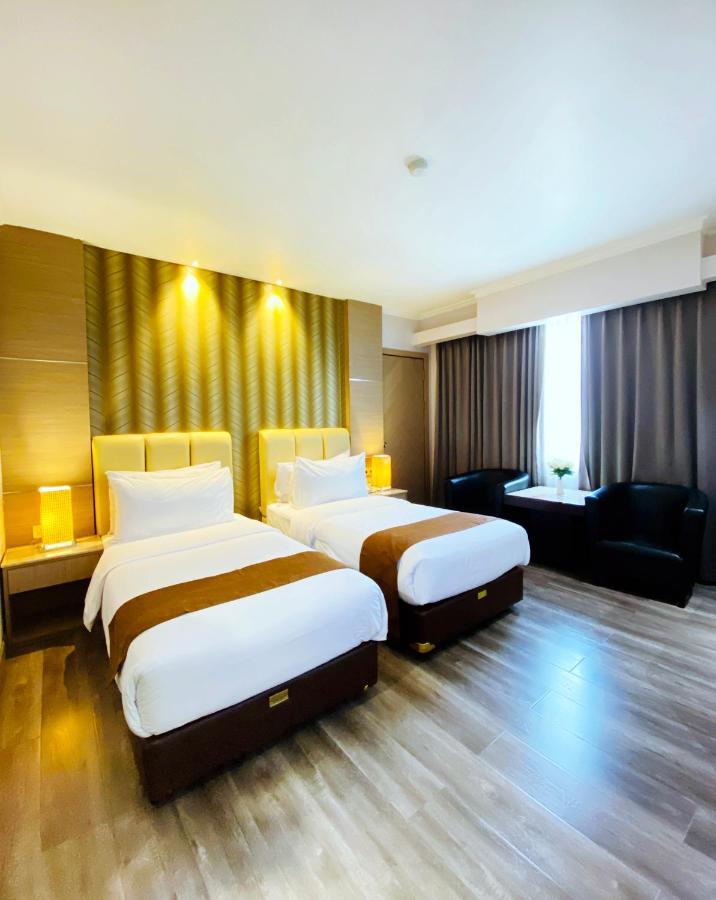 Orchardz Hotel Industri Jakarta Kemayoran Exterior photo