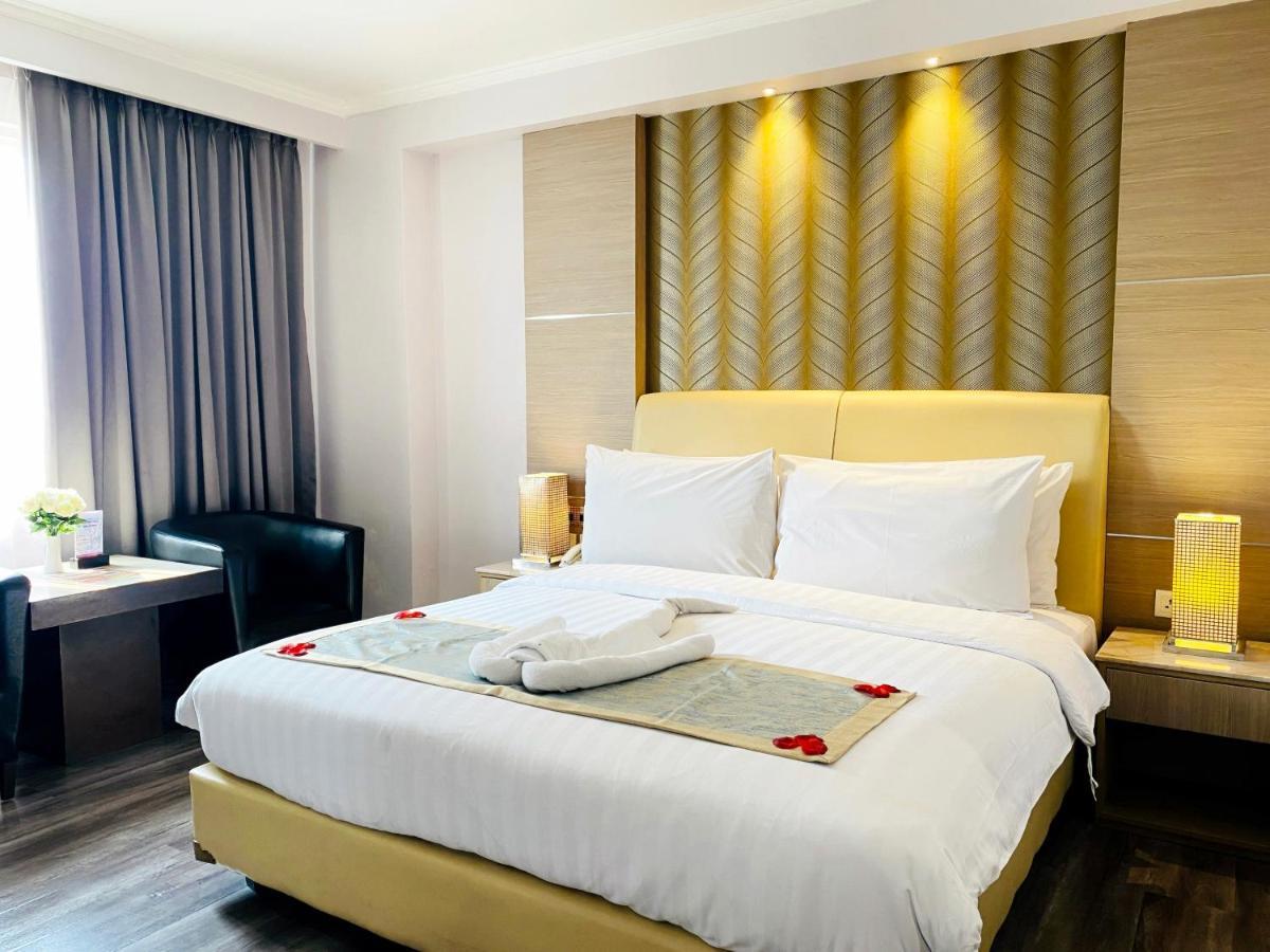 Orchardz Hotel Industri Jakarta Kemayoran Exterior photo