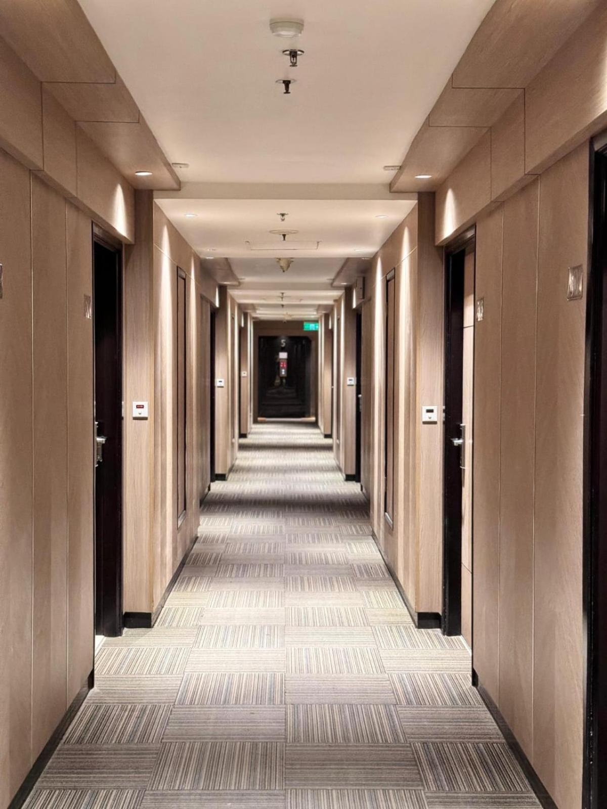 Orchardz Hotel Industri Jakarta Kemayoran Exterior photo