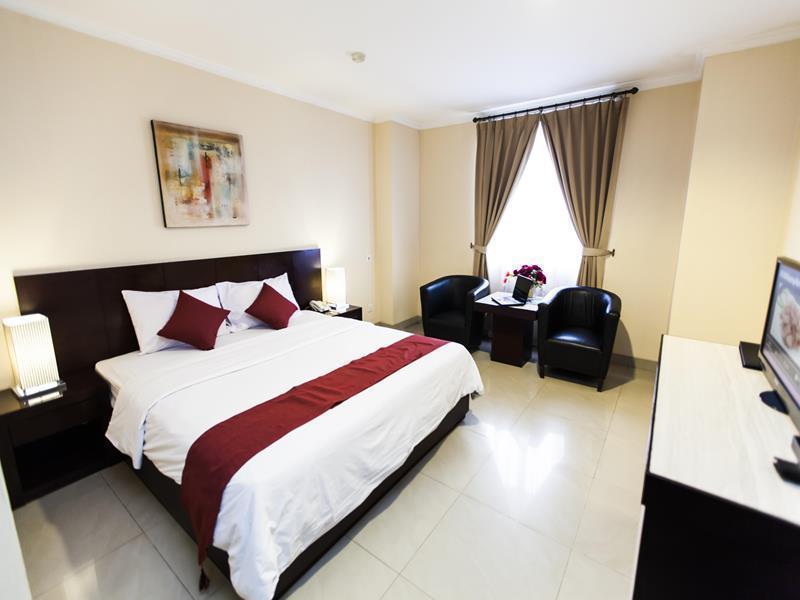 Orchardz Hotel Industri Jakarta Kemayoran Exterior photo